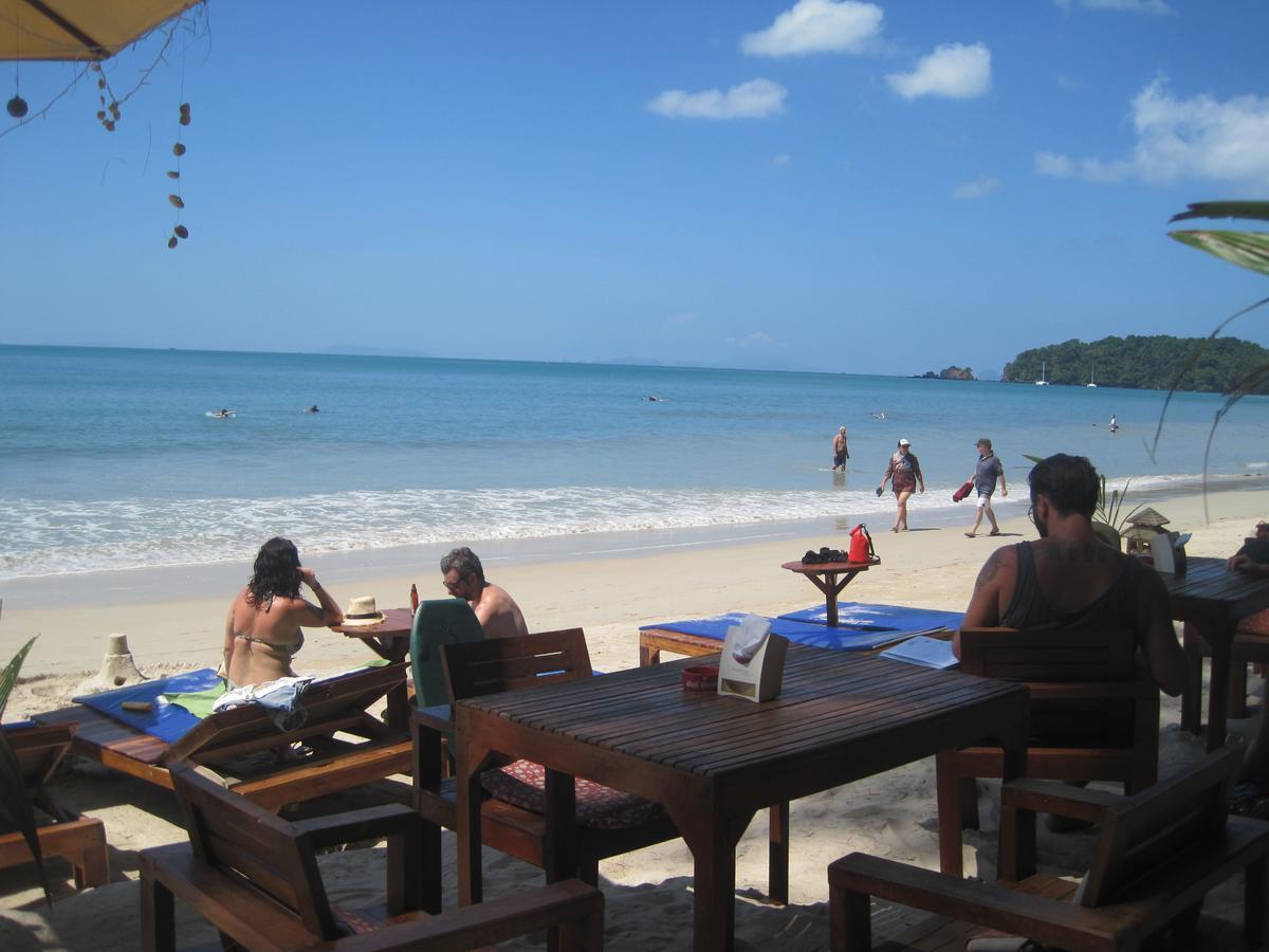 Jj Beach Resort & Jj Seafood Koh Phayam Dış mekan fotoğraf